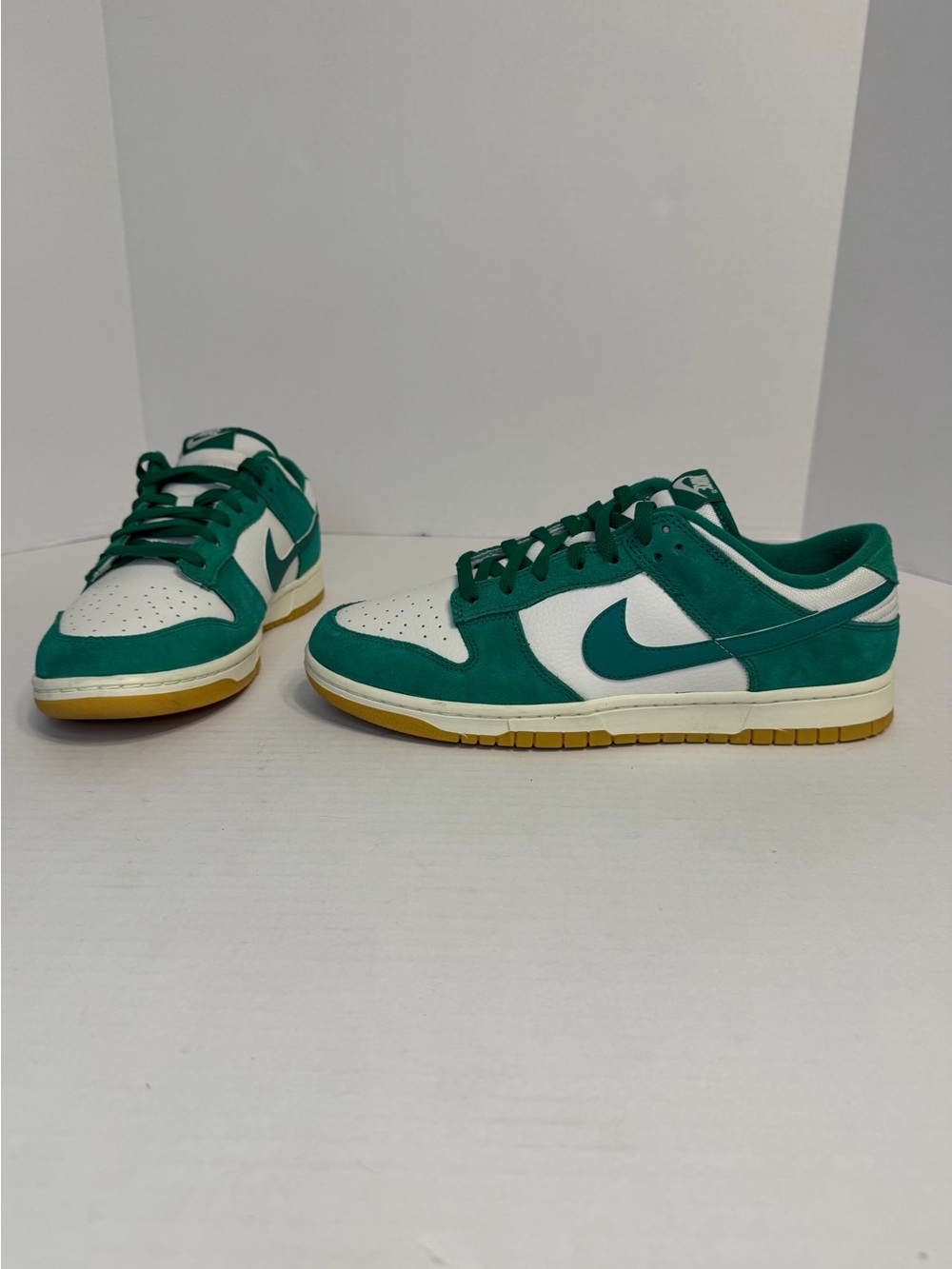 Nike Dunk Low SE "Malachite Gum" (Style Code: HQ1519-030) Size 11